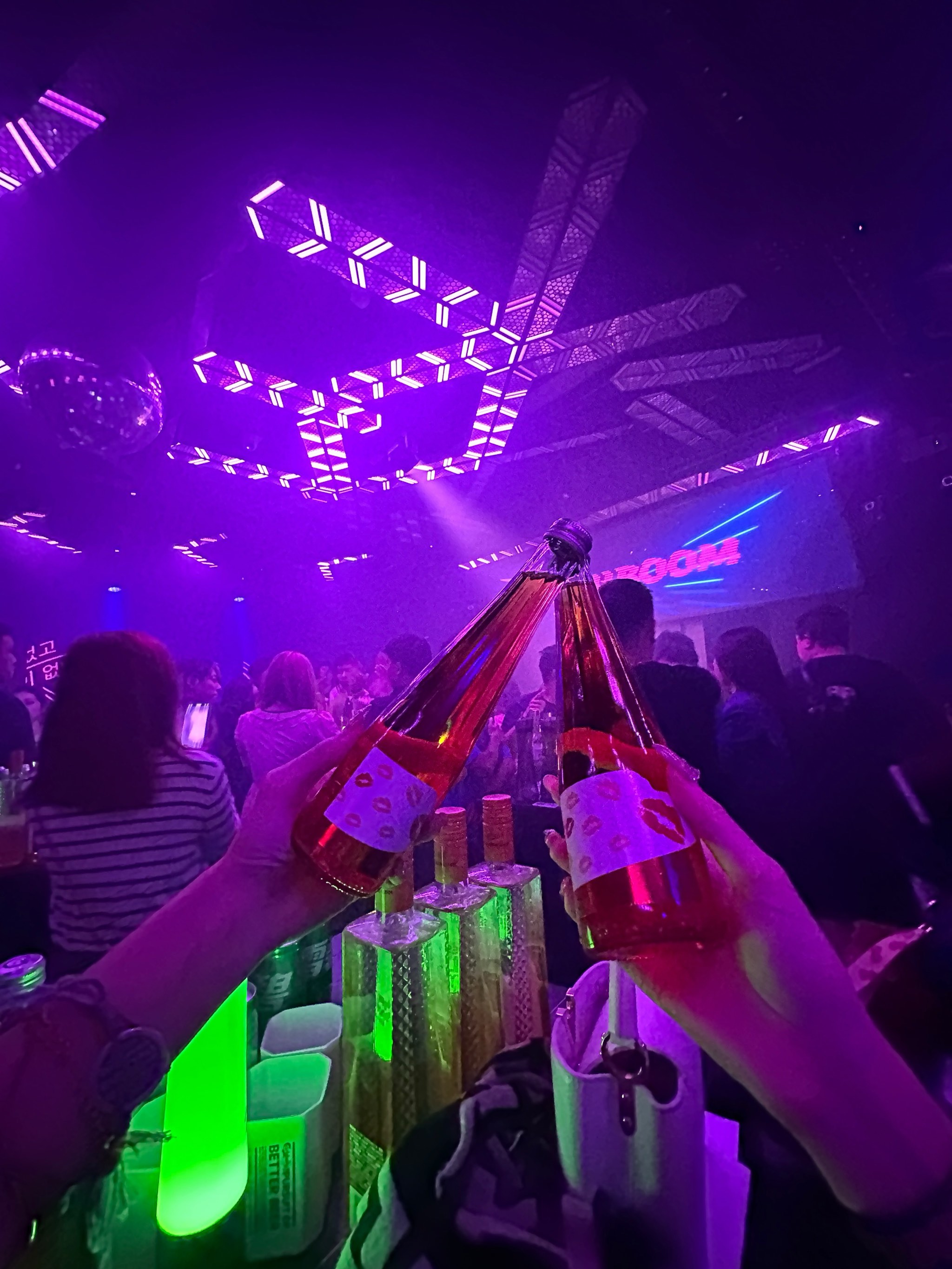 毕节商务KTV中低端区别-赫章县ktv预定